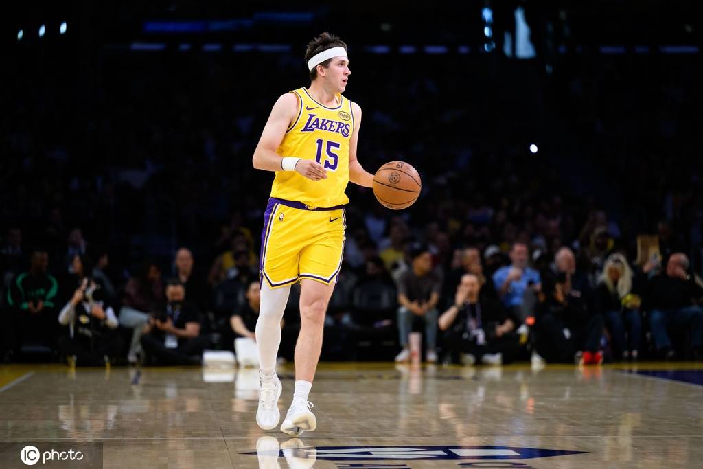 追梦：里夫斯受伤让他躲过了季后赛硬仗 他的大合同稳了