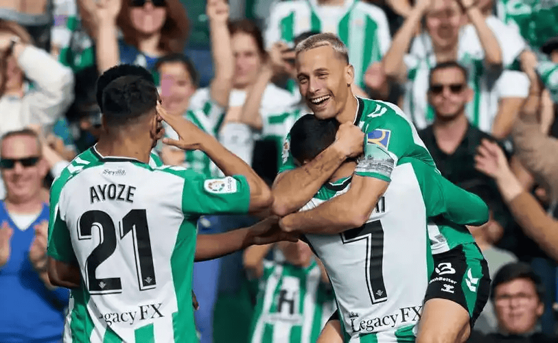 西甲保级与冲欧的生死博弈！贝蒂斯主场残阵迎敌，巴伦西亚客场能否绝境求生？